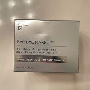 Makeup remover